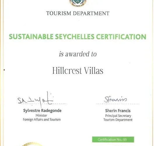 Hillcrest Glacis (Mahe)